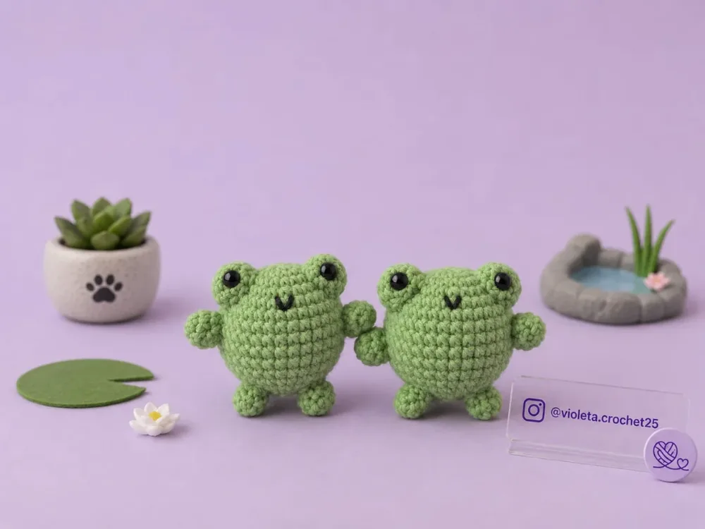 Pareja de Ranitas tejido a mano por Violeta Crochet