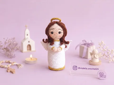 Angelita de bautizo tejido a mano por Violeta Crochet